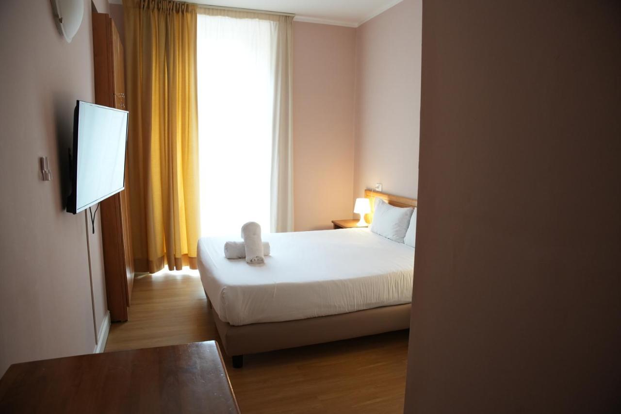Hotel Montevecchio Turyn Zewnętrze zdjęcie